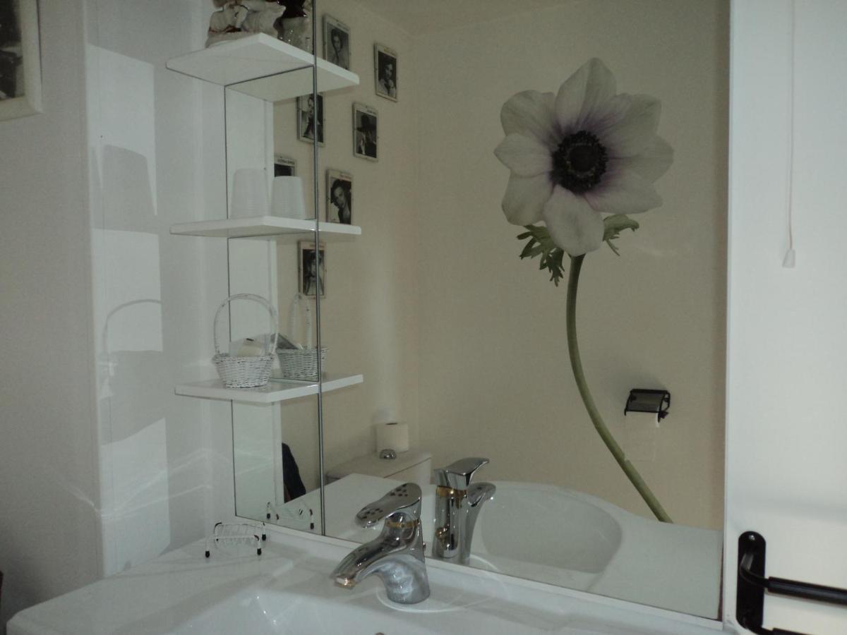 Bed and Breakfast Chez Julie Beaucamps-Ligny Экстерьер фото