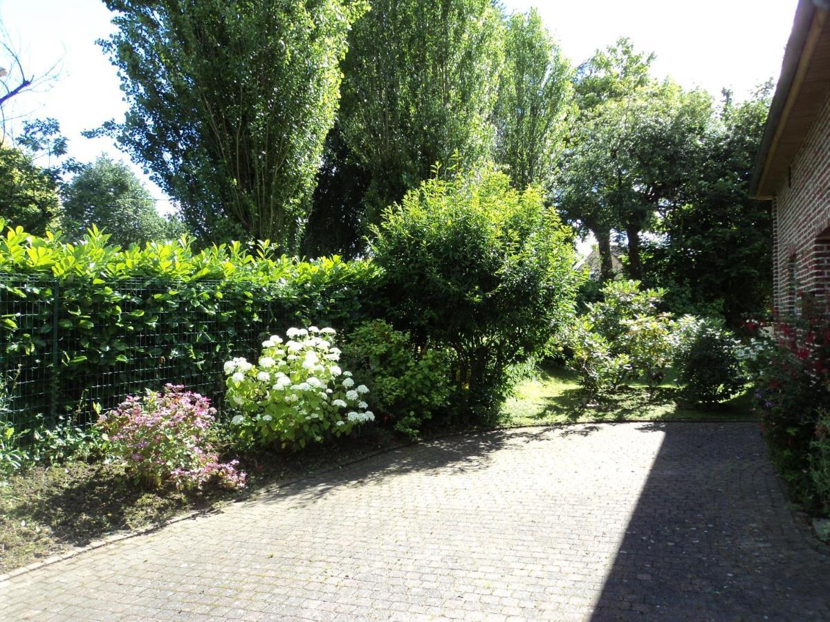 Bed and Breakfast Chez Julie Beaucamps-Ligny Экстерьер фото