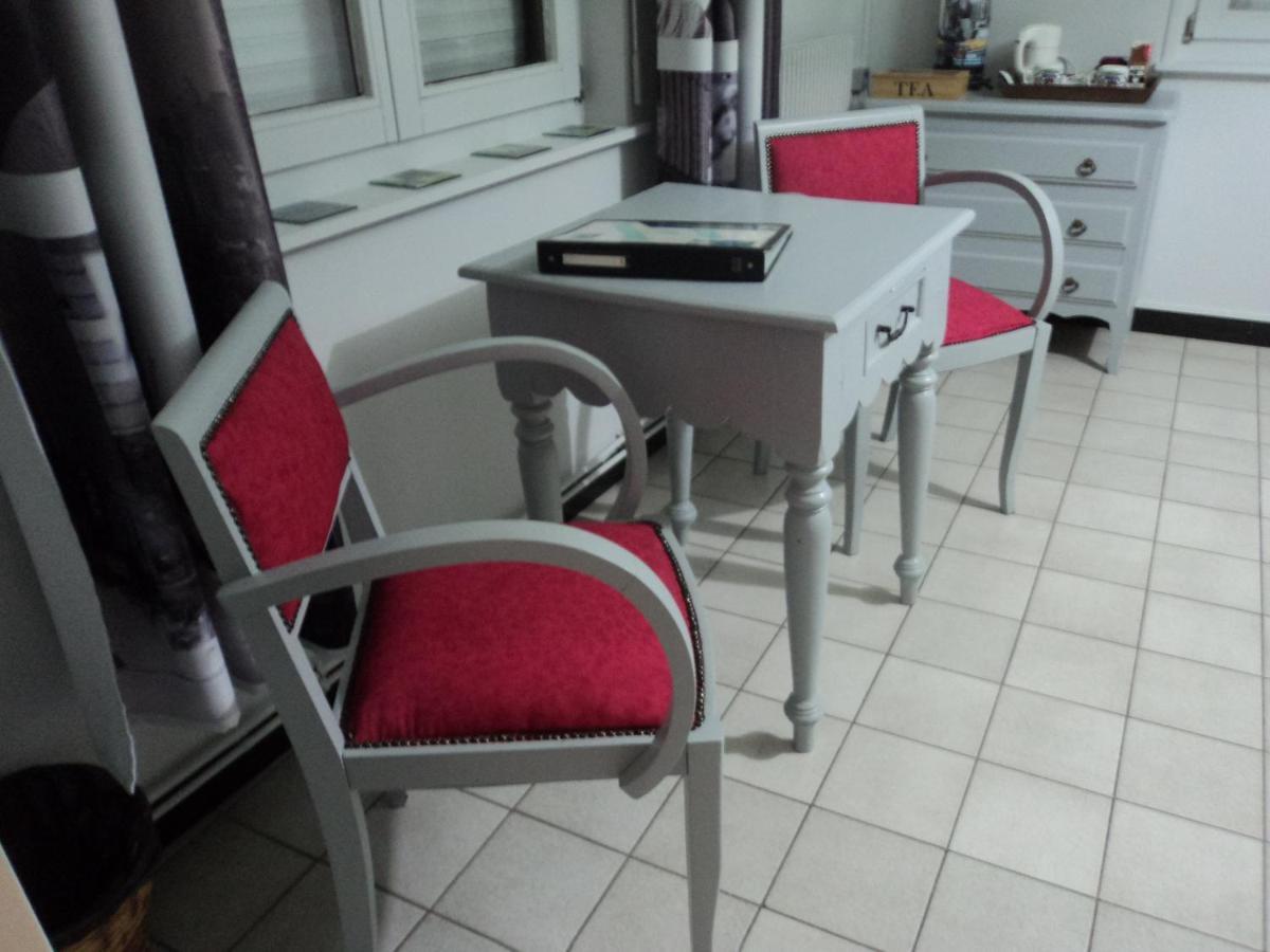 Bed and Breakfast Chez Julie Beaucamps-Ligny Экстерьер фото