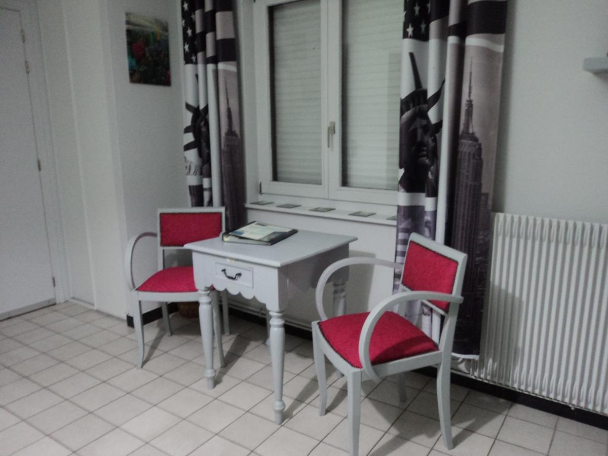 Bed and Breakfast Chez Julie Beaucamps-Ligny Экстерьер фото